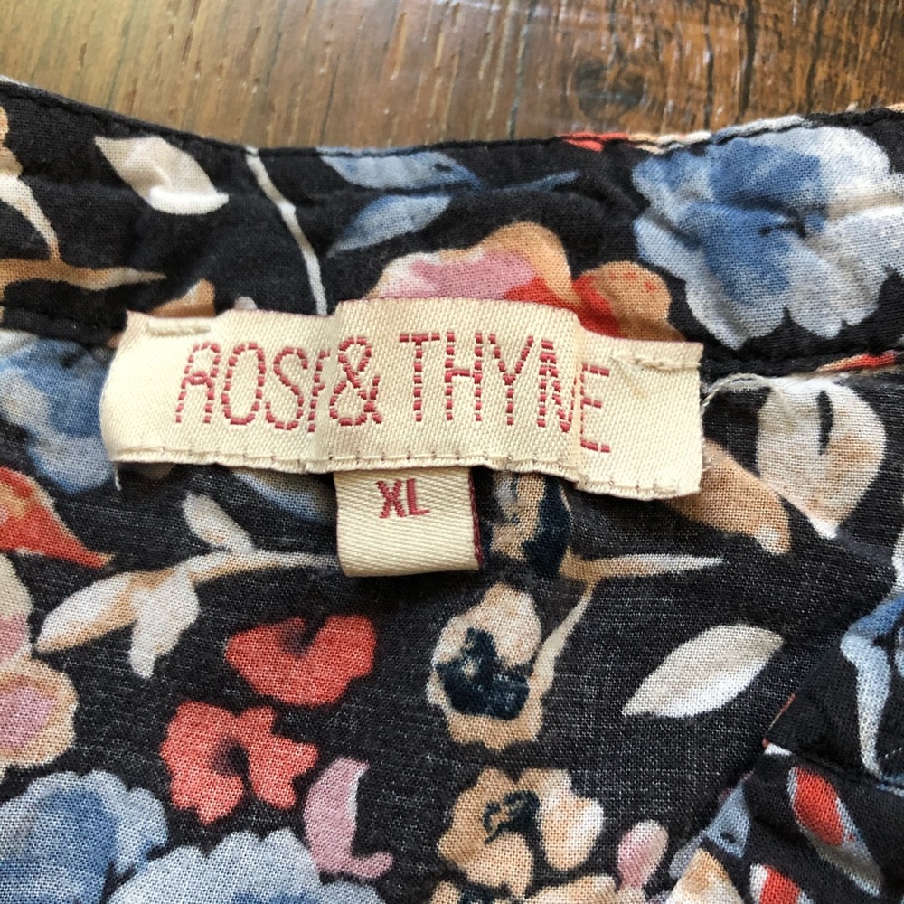 ROSE & THYME floral print top, size XL - Picture 6 of 7